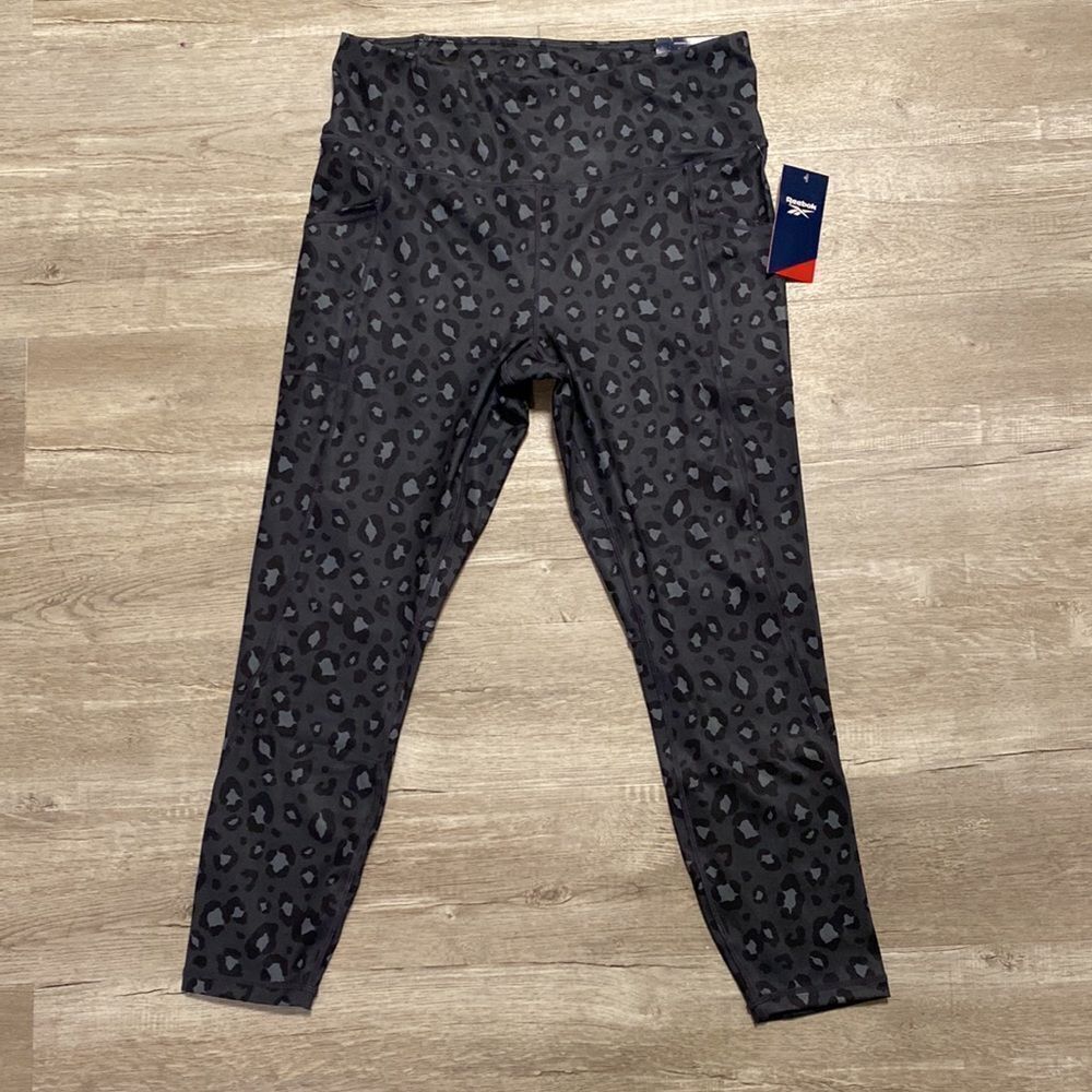 Reebok High Rise Printed Leggings - Picture 3 of 5